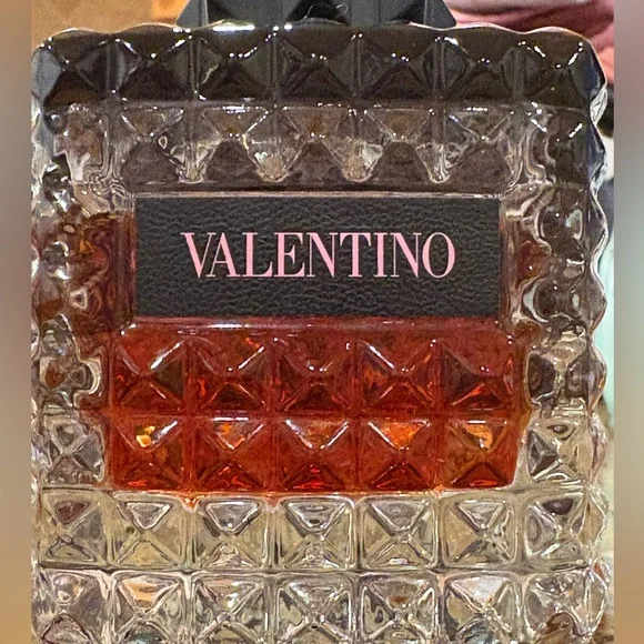 🖤 Valentino Donna Born in Roma Intense Eau de Parfum•VGUC•3.4OZ•$185🖤 - Picture 5 of 7